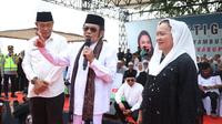 Raja dangdut Rhoma Irama hadir di kampanye akbar paslon Pilkada Musi Banyuasin Lucianty-Syaparuddin di Kabupaten Musi Banyuasin Sumsel (Dok. Humas Timses Lucianty / Nefri Inge)