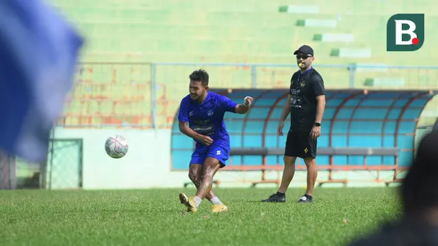 Gian Zola dan Javier Roca