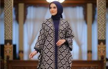 7 Model Gamis Batik Blazer Panjang yang Anggun untuk Acara Formal