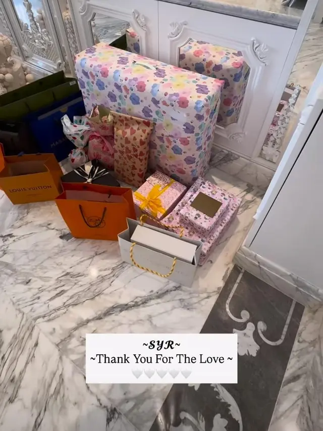 Deretan Kado Ultah Syahrini