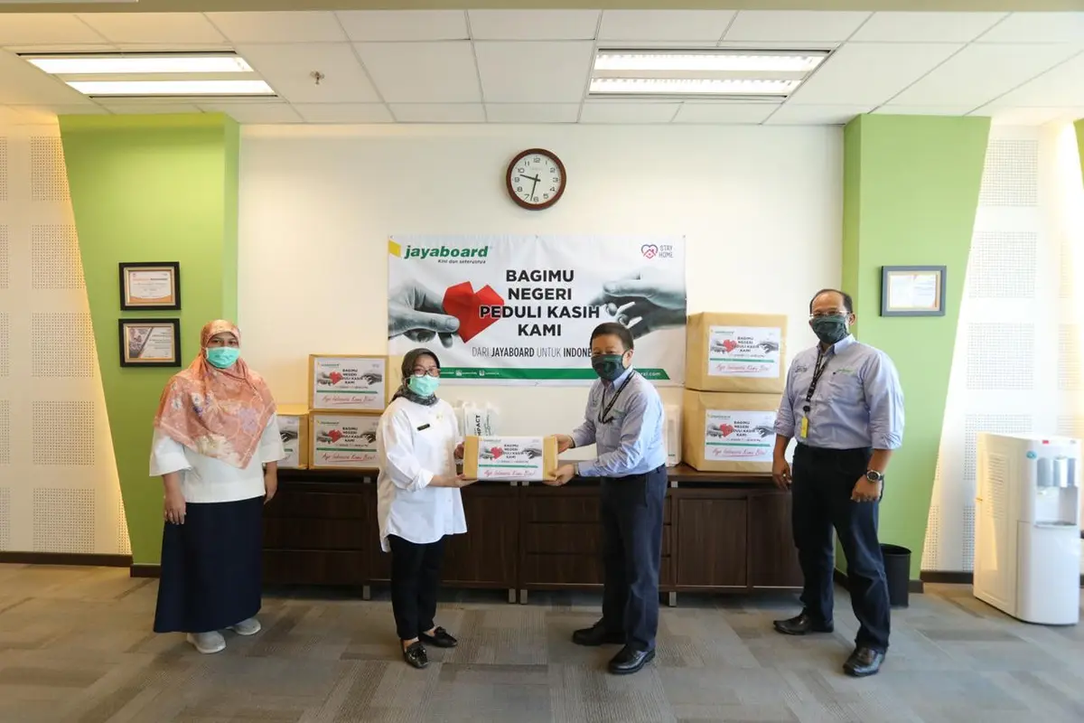 Jayaboard Sumbang Ratusan APD untuk Tenaga Medis di Jakarta