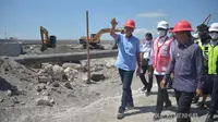 Menteri Perhubungan Budi Karya Sumadi di Pelabuhan Penyeberangan Sanur, Rabu (27/7/2022). (Dok Kemenhub)