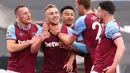 Jarrod Bowen berkontribusi dalam 35,55% gol West Ham di Liga Inggris musim ini. Pemain asal Inggris itu telah mencetak 8 gol dan membuat 10 assist dalam 26 penampilannya. Ia akan memainkan peranan vital dalam lima laga berikutnya saat menghadapi Liverpool, Tottenham, dan Wolves. (AFP/Justin Tallis)