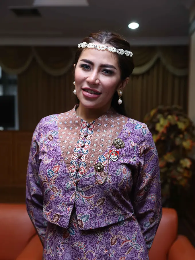 [Bintang] Cinta Penelope