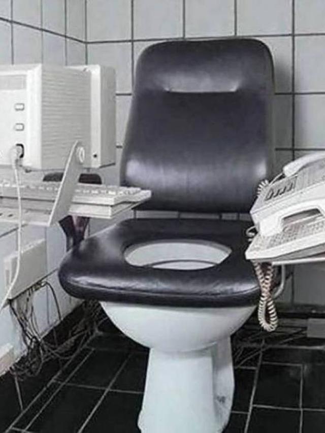 6 Potret Kamar Mandi dengan Fasilitas Lengkap Ini Bikin Heran