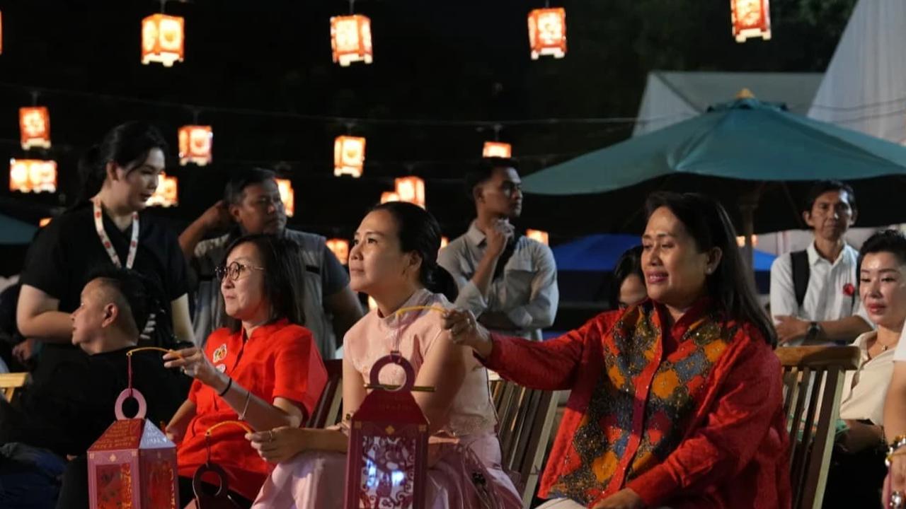 Puncak Imlek Festival 2577 di Lapangan Banteng