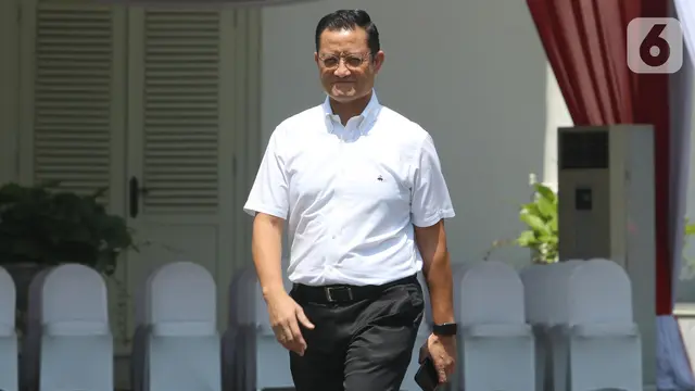 Tiba di Istana, Tiga Wajah Baru Calon Menteri Jokowi Lambaikan Tangan
