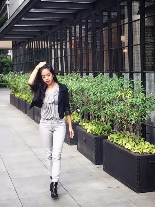 (Instagram/yeslinwang)