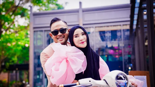 Shandy Purnamasari dan Juragan 99. (Foto: Dok. Tim Shandy Purnamasari)