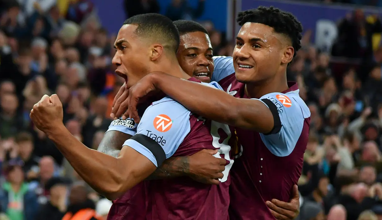 West Ham United semakin terbenam pada menit ke-89. Ini setelah pemain pengganti Leon Bailey mencetak gol penutup yang membuat Aston Villa menang 4-1 atas tim tamu. (AP Photo/Rui Viera)