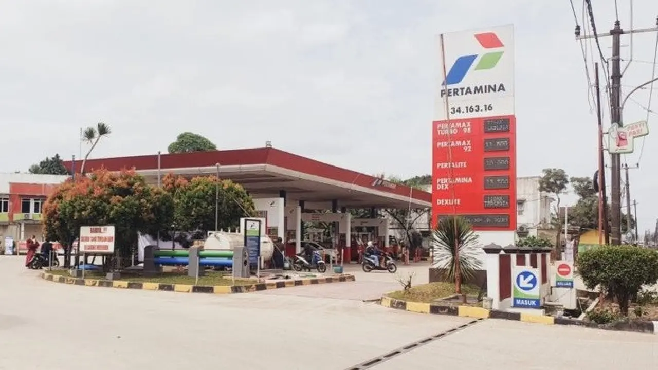 SPBU 34.16316 di Kecamatan Parungpanjang, Kabupaten Bogor, Jawa Barat.