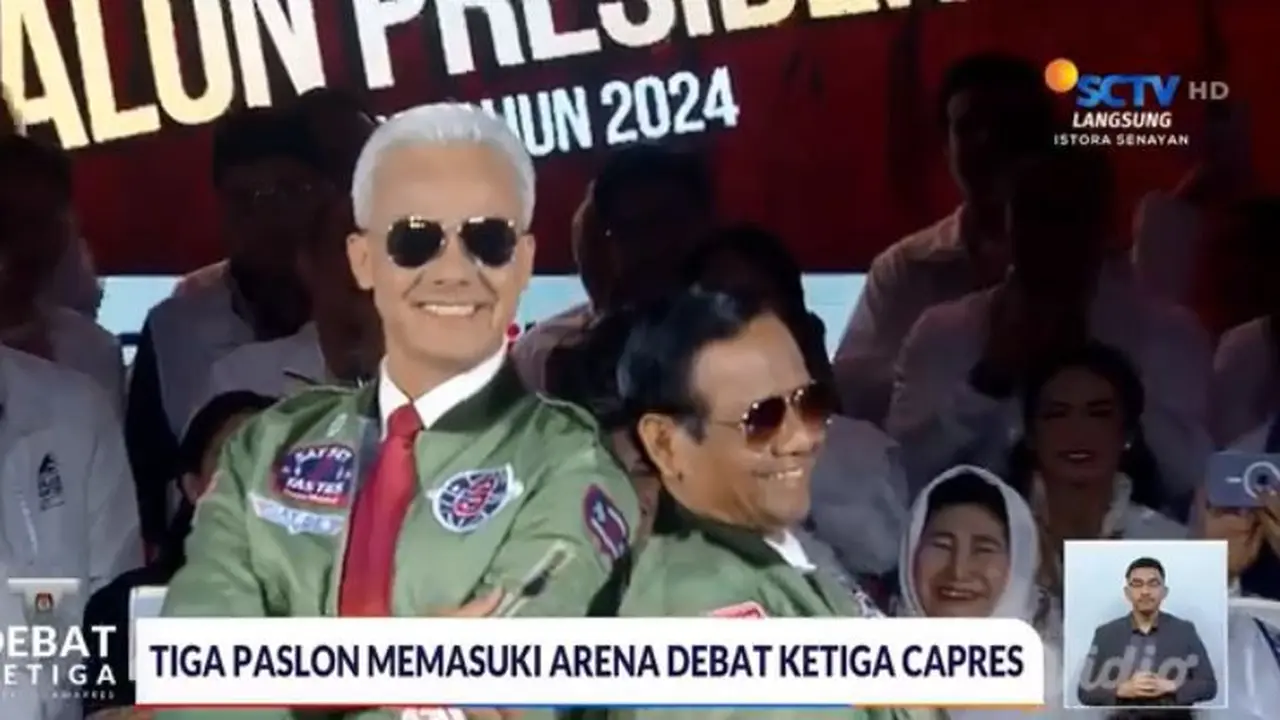 Outfit Ganjar dan Mahfud MD Jadi Sorotan di   Debat Capres 2024, Warganet: Info Jaketnya Dong   Pak