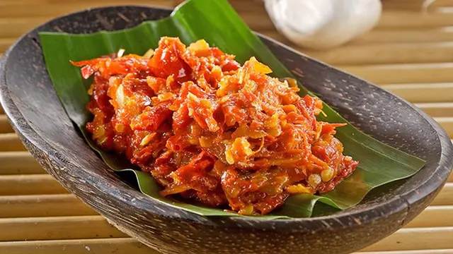 10 Cara Membuat Sambal Pecak Dan Lauknya Segar Menggugah Selera Hot