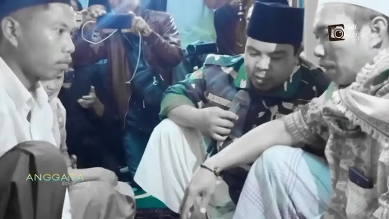 Viral Pasangan Di Lombok Menikah Dengan Mahar Sandal Jepit Dan Air Putih Citizen6 1702