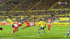 Berita video highlights La Liga, Las Palmas vs Atletico Madrid Sabtu (26/8/2017). This video presented by BallBall.