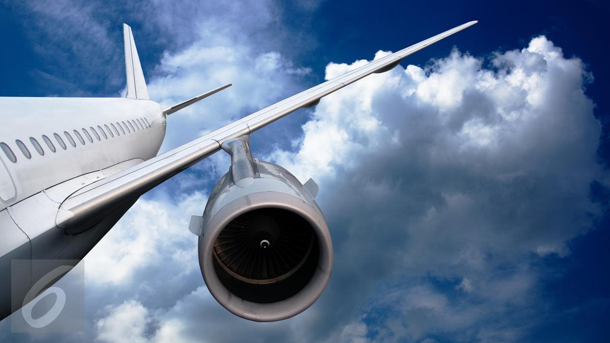 Dua Orang Tewas Setelah Pesawat Kargo Keluar Landasan di Bandara Hong Kong