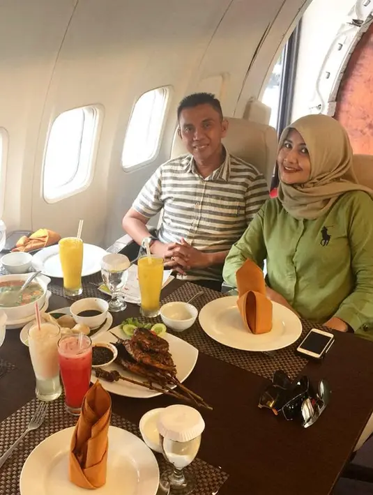 Derry Sudarisman dan istri (dok. Instagram)