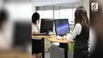 Peraturan ini dibuat untuk meningkatkan kreativitas, konsentrasi, dan menjaga kesehatan karyawan.