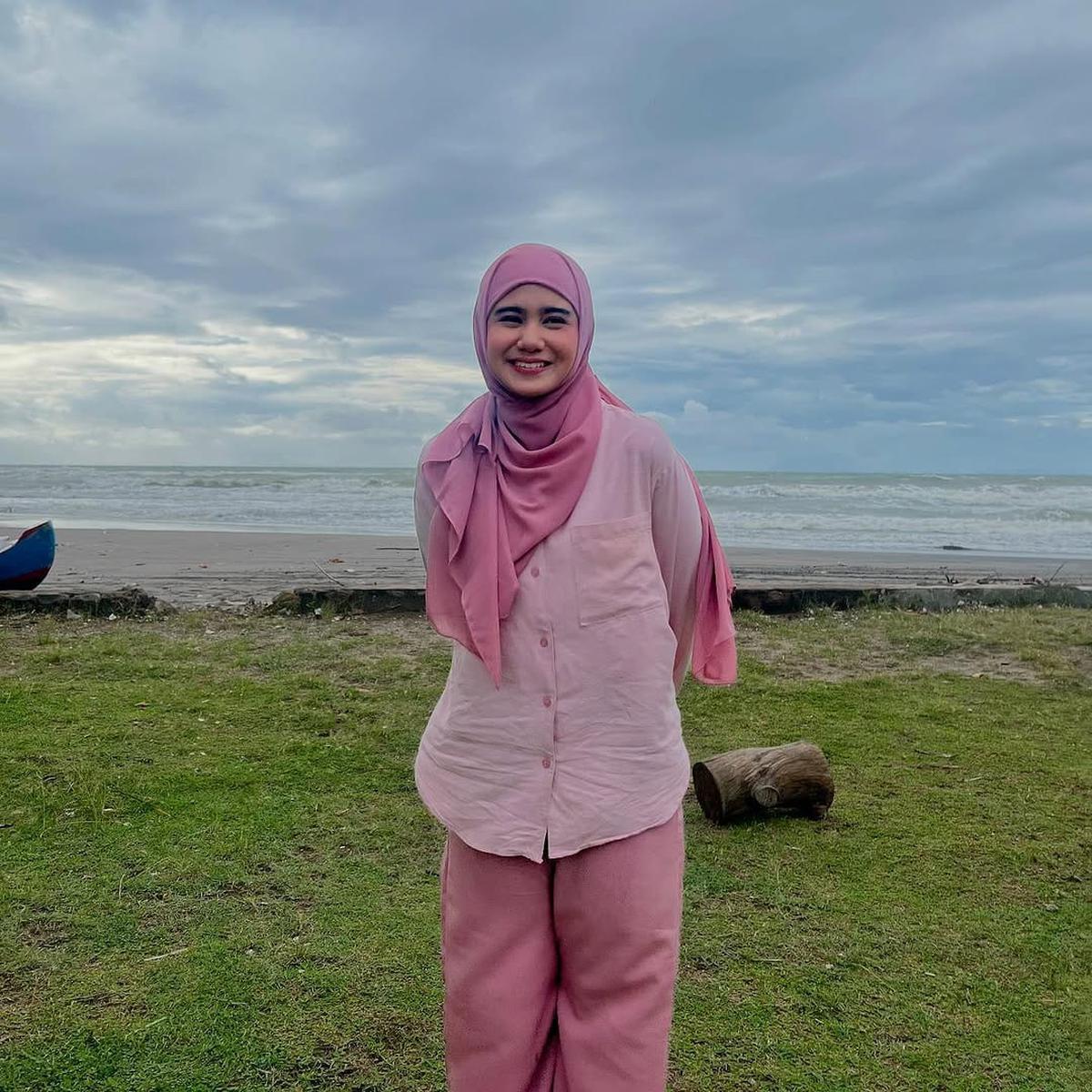 Berhijab untuk Keperluan Syuting Film, Tissa Biani Dipuji Cantik dan Mendadak Dipanggil Ukhti