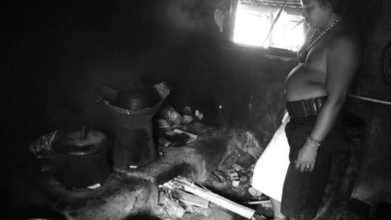 Menengok kehidupan masyarakat Dayak Indramayu