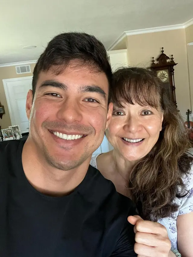 Profil Tyler Bigenho, Kekasih Aurelie Moeremans yang Merupakan Seorang Ahli Chiropractic