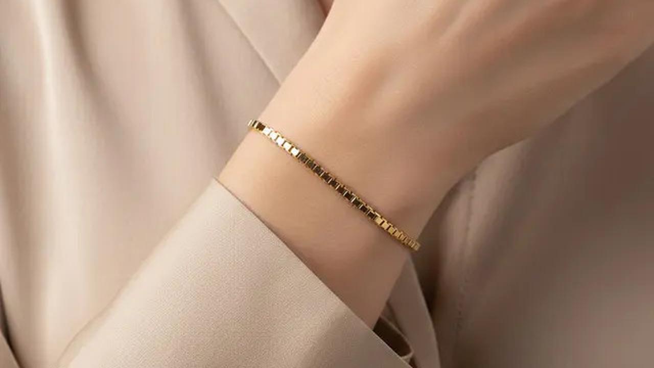 8 Model Gelang Emas 1 Gram 18K Terbaru 2025 yang Simple dan Cantik, Cocok untuk Gaya Sehari-hari