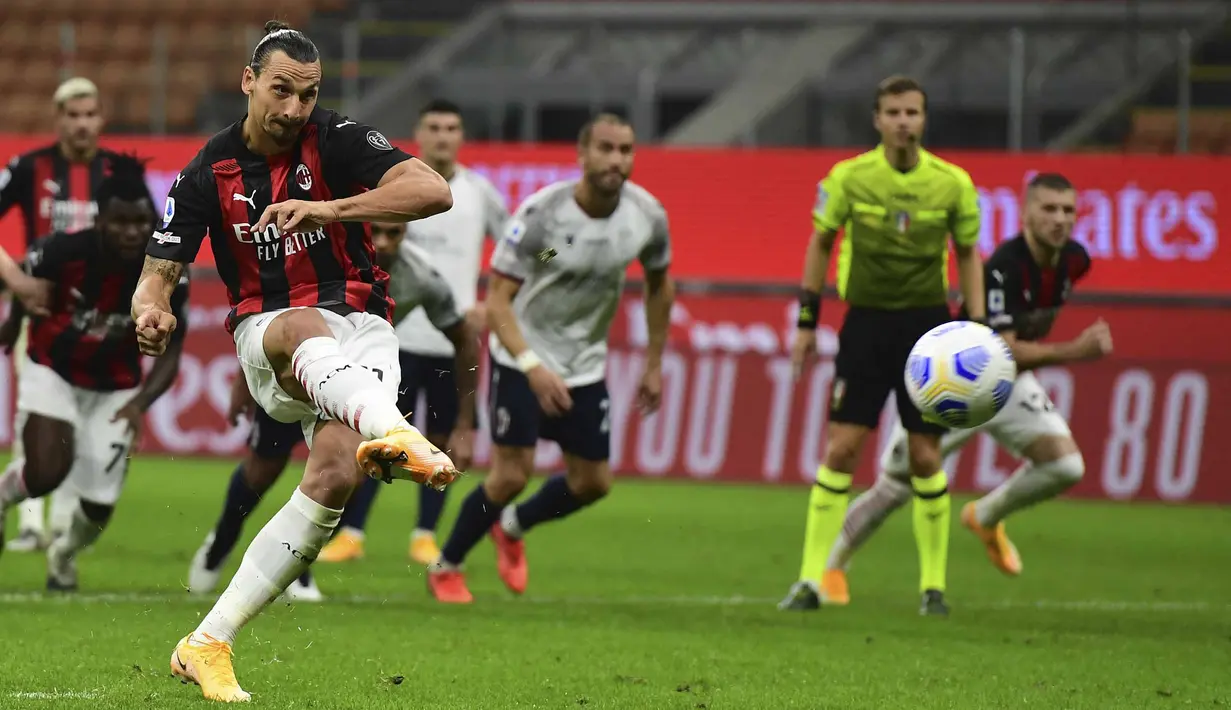 Zlatan Ibrahimovic dikenal memiliki kepercayaan diri dan karisma yang luar biasa termasuk saat mengambil tendangan penalti untuk timnya. Sejauh ini, ia telah mencetak 84 gol dari 100 percobaan tendangan penalti. (AFP/Miguel Medina)