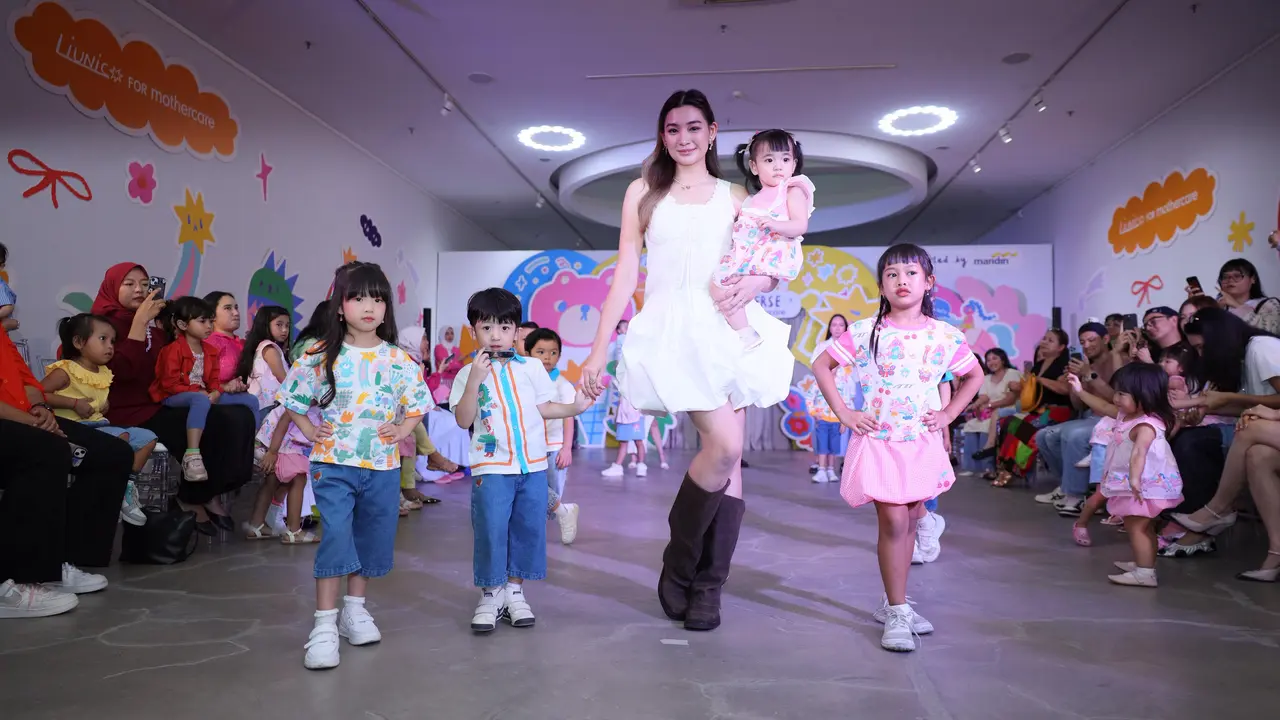 Koleksi Busana Anak yang Dirancang Ilustrator Lokal Martcellia Liunic