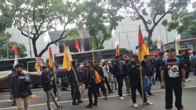 Dituding Jadi Massa Anarko saat Demo Ricuh, Begini Klarifikasi MKGR
