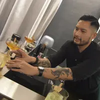 Melihat kreasi minuman unik berbasis kopi dari Mikael Jasin (DaVinci Gourmet)