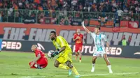 Aksi John Pigai bersama PSBS Biak di BRI Liga 1 2024/2025. (Dok. PSBS)