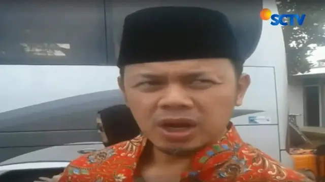 Kejadian ini bermula saat bus yang ditumpangi Bima Arya dan  jemaah umroh tersebut melintas dari Masjid Raya Bogor menuju Bandara Soekarno Hatta.