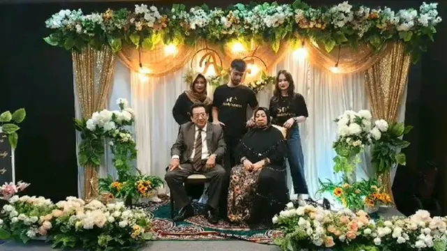 [Fimela] Anwar Fuady dan Farida Cosim