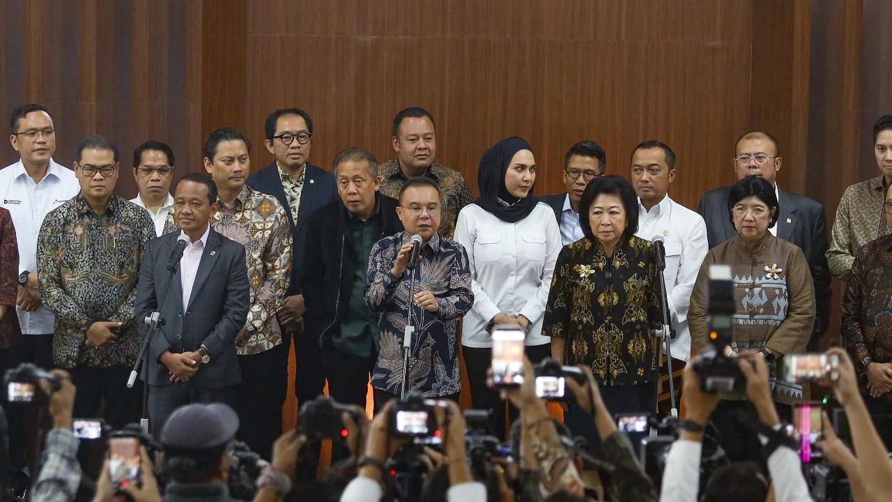 FOTO: DPR Bahas Mitigasi Ekonomi Bersama Pemerintah