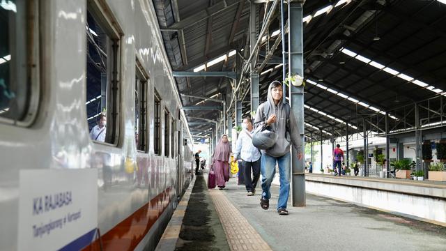 Tiket Kereta Promo Libur Nataru Mulai Bisa Dipesan 21 November 2025, Diskon 30 Persn