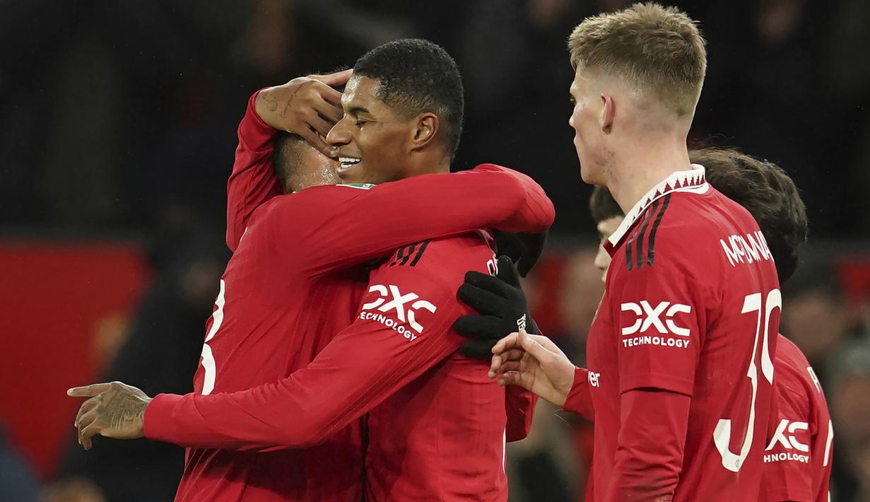 Hingga laga usai. skor 3-0 untuk kemenangan Manchester United tetap bertahan. MU pun sukses melaju ke babak semifinal Carabao Cup 2022/2023. (AP Photo/Dave Thompson)