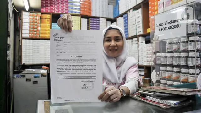 Pedagang Pasar Pramuka Kena Imbas Larangan Penjualan Obat Sirup Anak