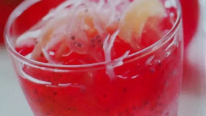 [Bintang] Resep Es Buah Kelapa Spesial untuk Minuman Idul Fitri