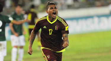 Josef Matinez Sumbang 3 Gol