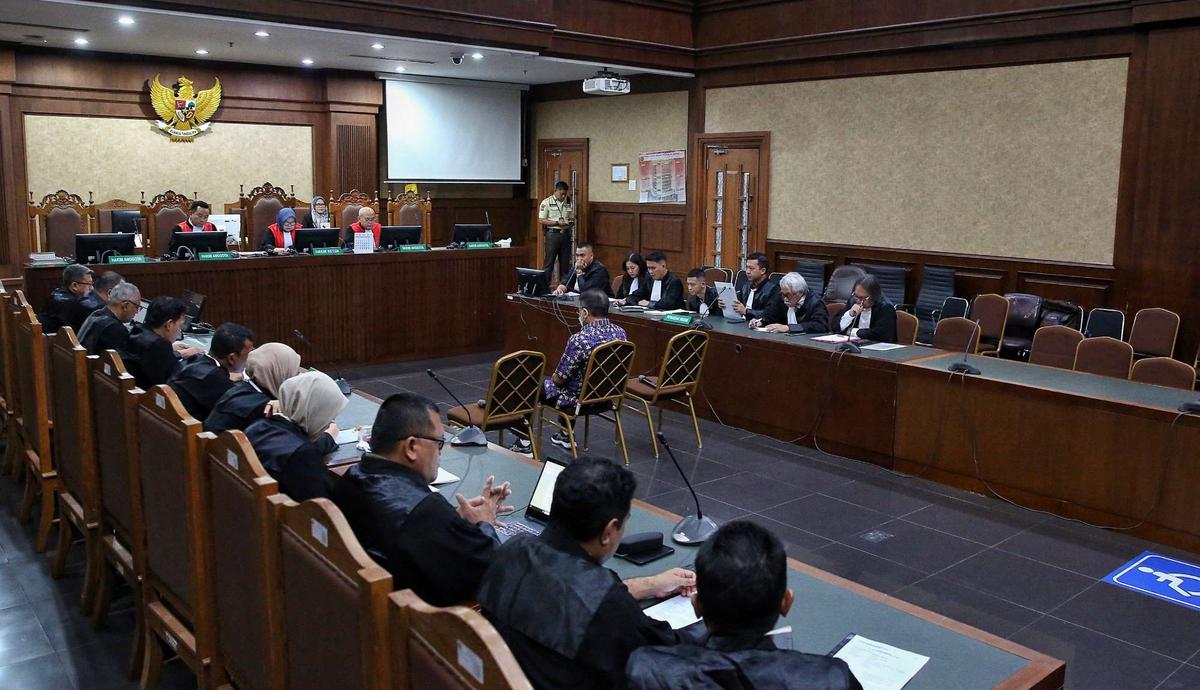 Zarof Ricar jalani sidang perdana terkait kasus suap vonis bebas Ronald Tannur