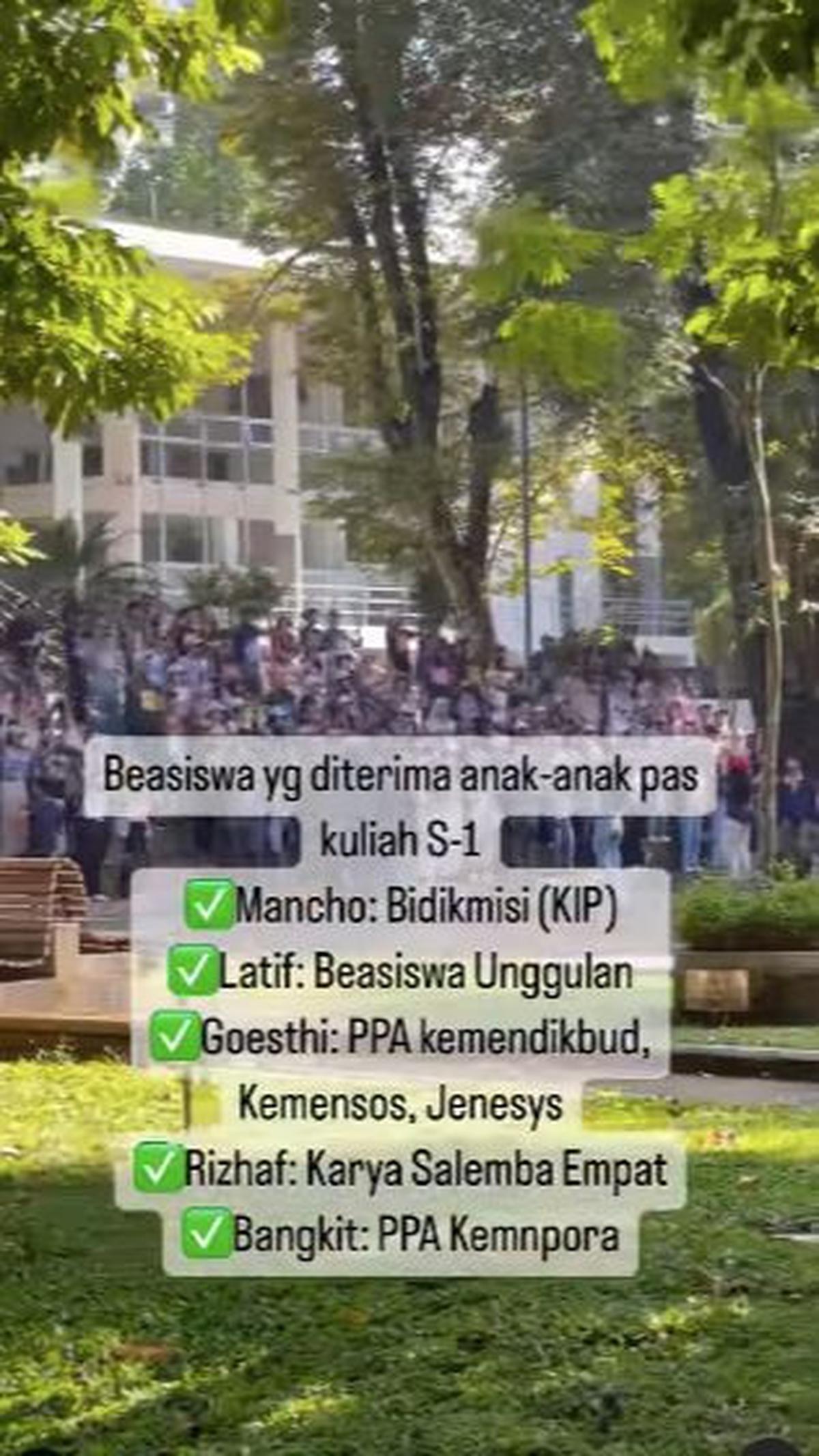 Kisah lima sahabat ini begitu menginspirasi lantaran sukses itu tak hanya milik anak orang kaya, namun juga bisa diraih oleh anak dari orangtua sederhana.