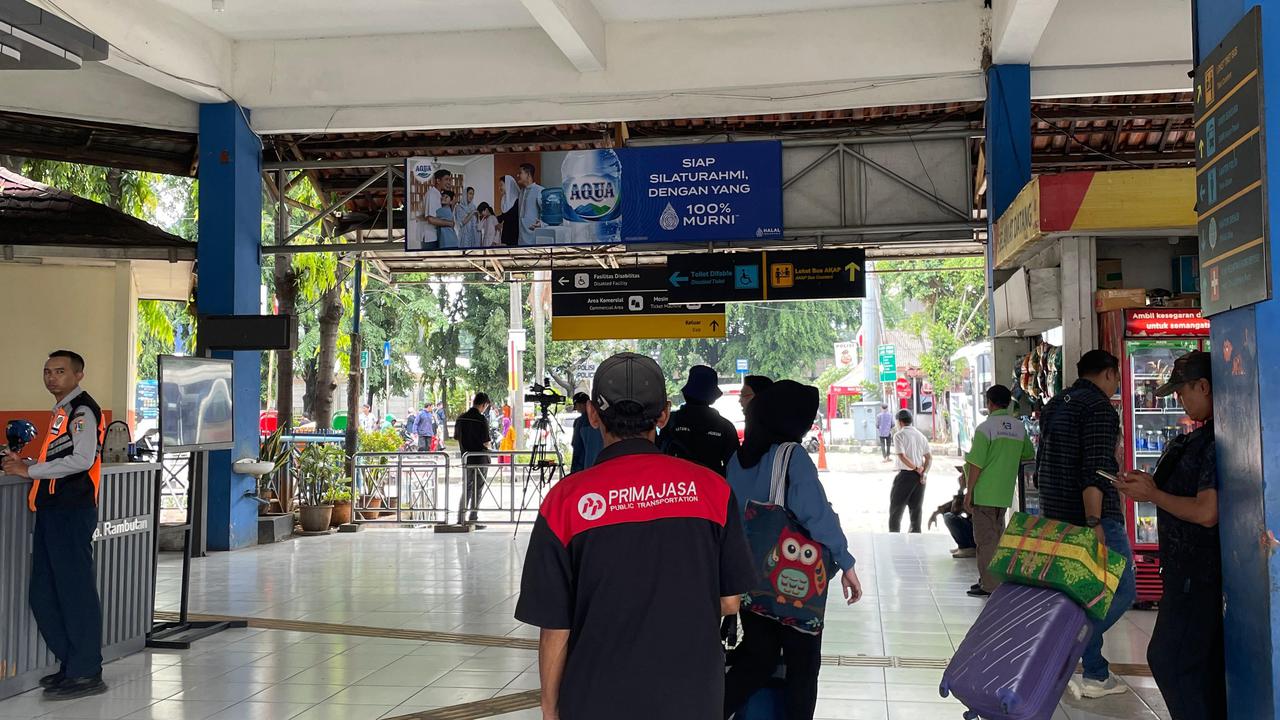 Arus Balik Terminal Kampung Rambutan