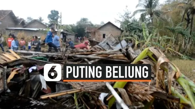 Puluhan rumah di Kabupaten Pringsewu, Lampung rusak diterjang putting beliung, Kamis (17/10/2019) sore.