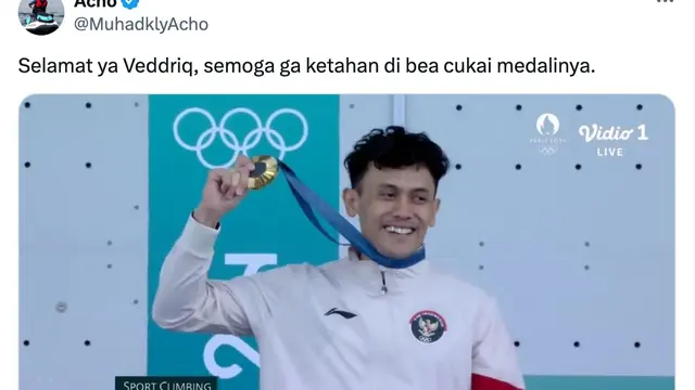 Unggahan Muhadkly Acho soal soal Veddriq Leonardo meraih emas Olimpiade 2024. (Foto: Dok. Twitter @MuhadklyAcho)