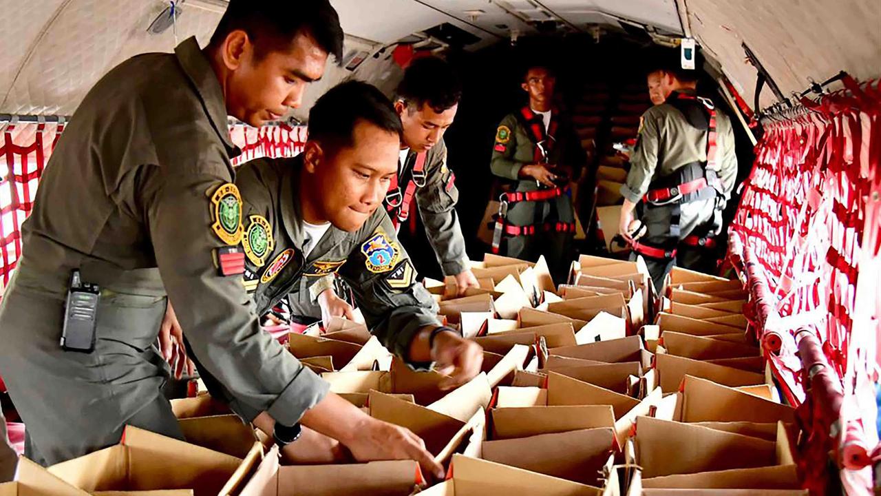 FOTO: Heli Box Jadi Andalan Kirim Bantuan Bencana Sumatera ke Wilayah Sulit Dijangkau