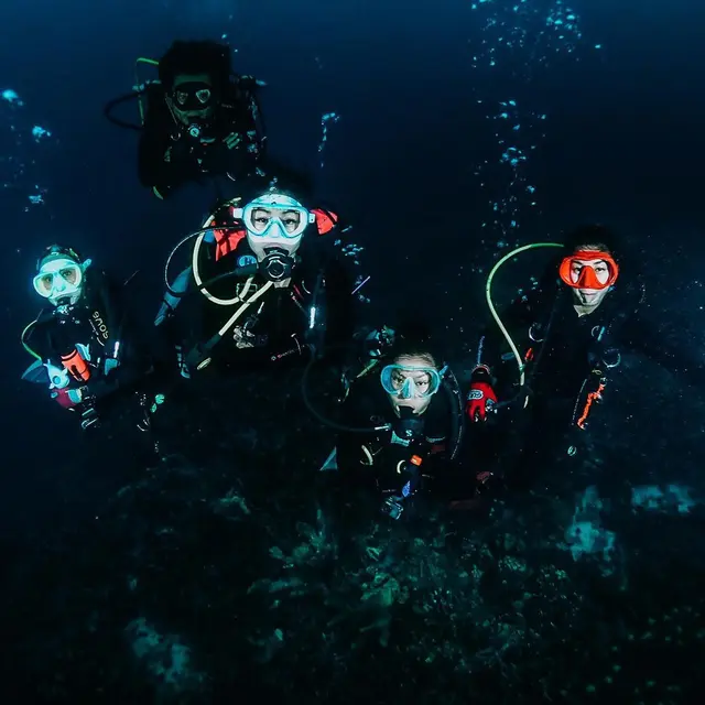 Momen Kirana Larasati Saat Diving. (Sumber: Instagram/kiranalarasti)