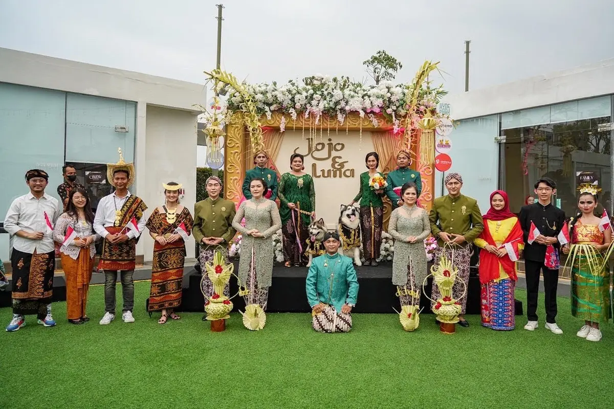 Pernikahan Anjing Viral Jojo dan Luna