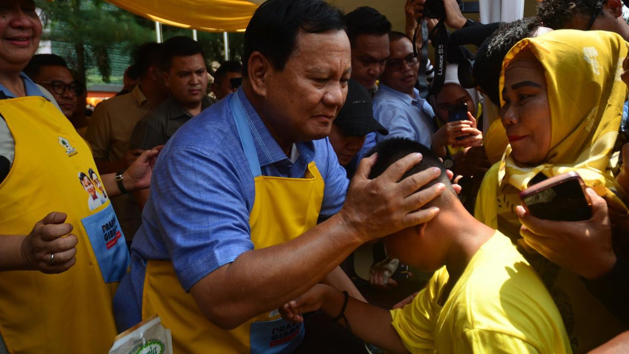 Dari jumlah itu, besaran uang yang dialokasikan terkait alutsista sekitar Rp30 triliun.<br>