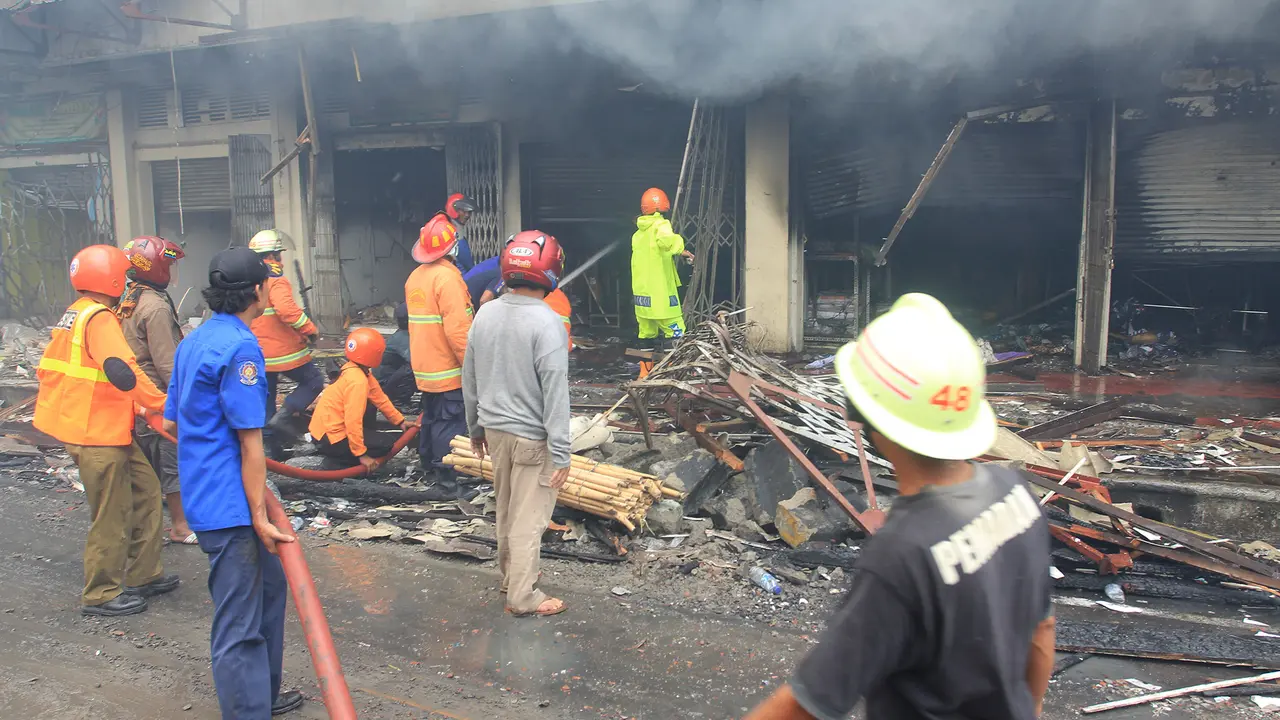 Kebakaran Pasar Klewer Diprediksi Bikin Rugi Rp 10 Triliun