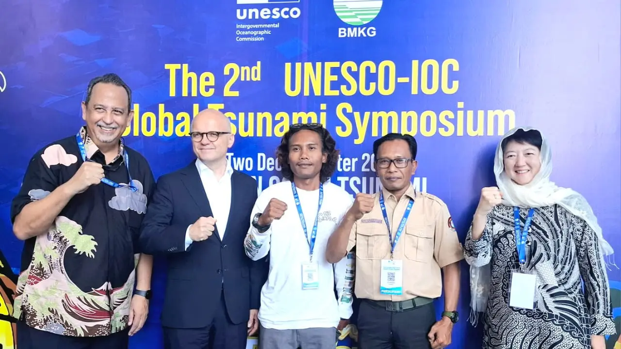 Surisdiyanto Baju cokelat, wakili DIY dalam The 2nd UNESCO-IOC Global Tsunami Symposium